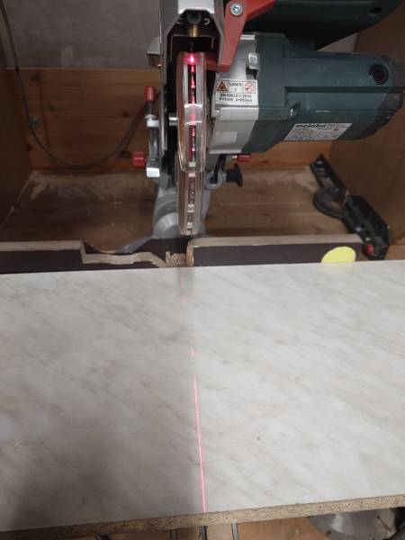 saege-laser.jpg saege-laser.jpg